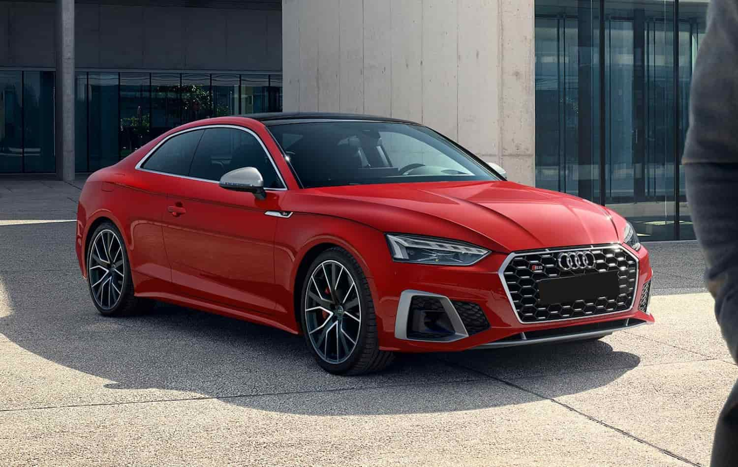 Audi S 5 rojo